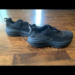 Hoka Bondi B Road Running Shoes